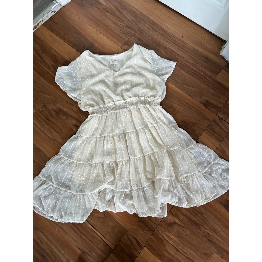 Hayden Los Angeles Cream Swiss Dot Tiered Mini Dress Smocked V-Neck 1XL Boho